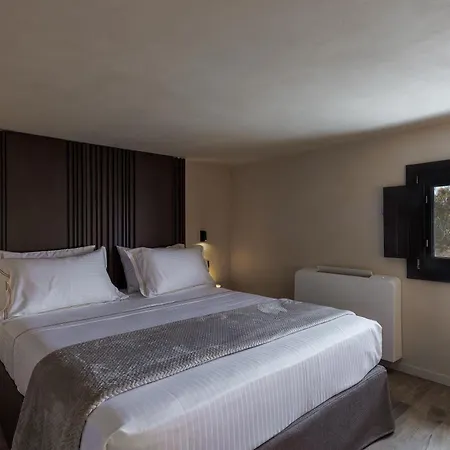 Hotel Hidden Hills Mesaria Esterno foto