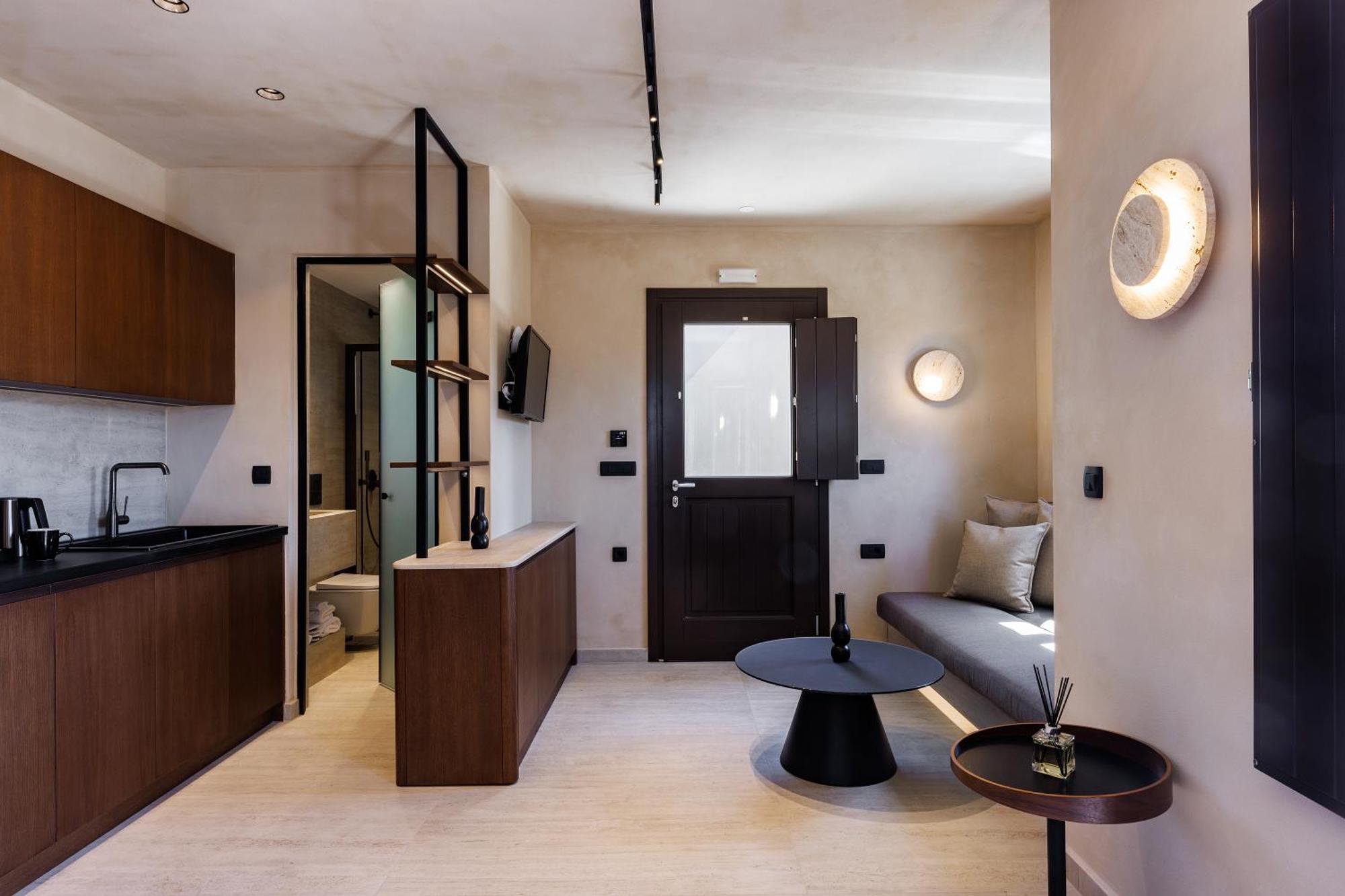 Hotel Hidden Hills *