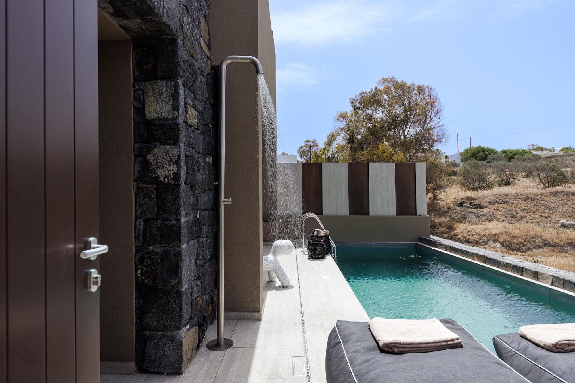 Hidden Hills Hotel Messaria (Santorini)